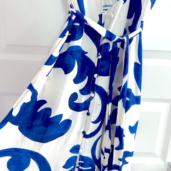 H&M Blue and White Midi Dress - Picture 6 of 16